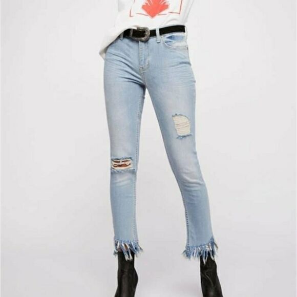 Free People Great Heights Light Blue Frayed Blue Distressed Skinny Jeans Women’s - Picture 12 of 12